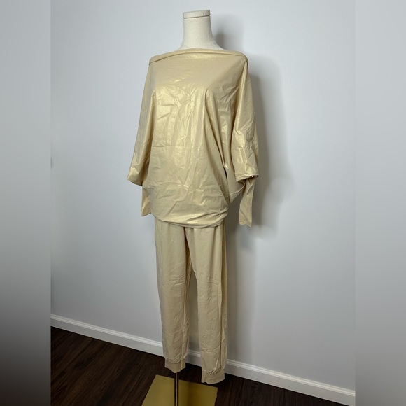 Chiara Boni La Petite Robe Top And Pant - Picture 3 of 11